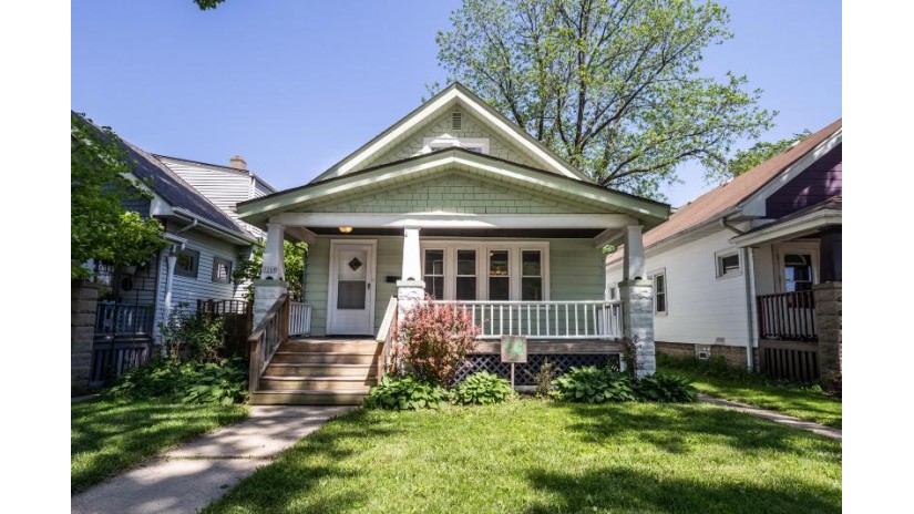 3260 N Fratney St Milwaukee, WI 53212 by Keller Williams Realty-Milwaukee North Shore $220,000