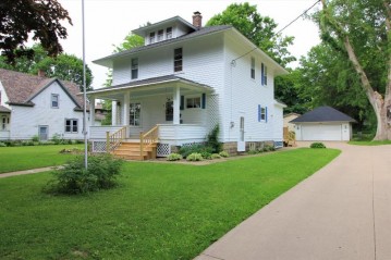 206 Davidson St, Westby, WI 54667