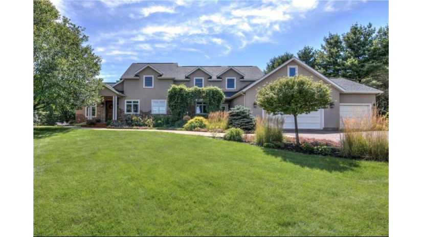 6475 Whitetail Drive Eau Claire, WI 54701 by Donnellan Real Estate $695,000