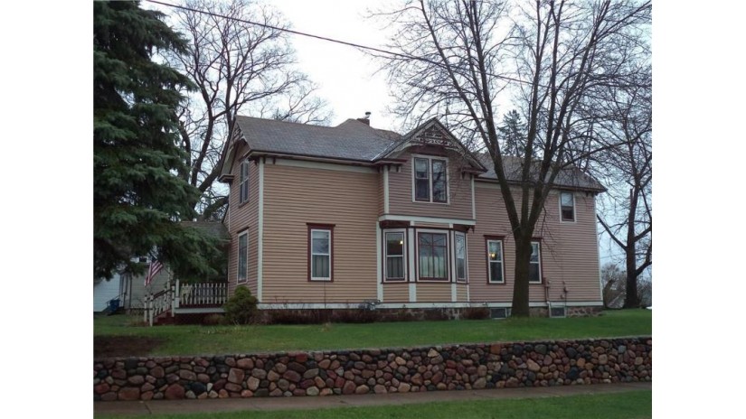 36 Highland Street Rice Lake, WI 54868 by Re/Max Affiliates $129,900