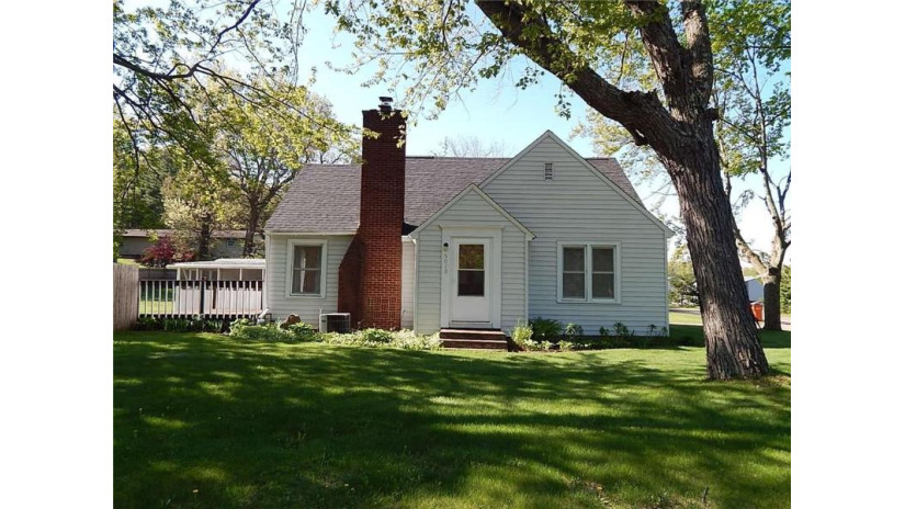 1595 118th Street Chippewa Falls, WI 54729 by Cb Brenizer/Chippewa $179,900