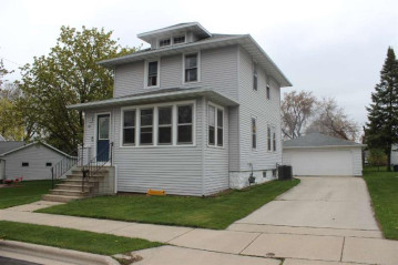 80 Center Street, North Fond Du Lac, WI 54937-1116