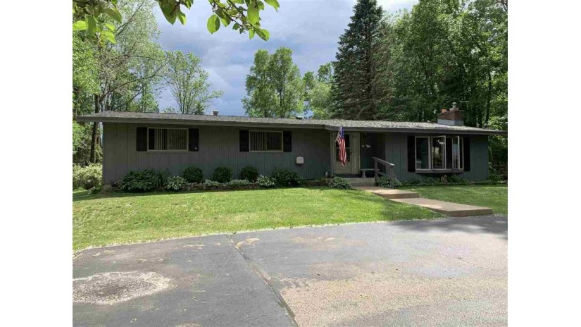 W6725 Homewood Avenue Wescott, WI 54166 by Coldwell Banker Real Estate Group $239,900