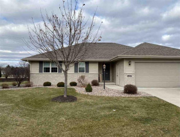 1126 Princess Dove Circle 18, Ashwaubenon, WI 54115-6846