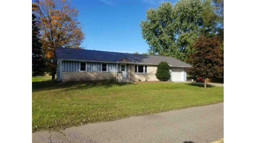 246 W Pioneer Park Rd Westfield, WI 53964 by Re/Max Connections $139,000