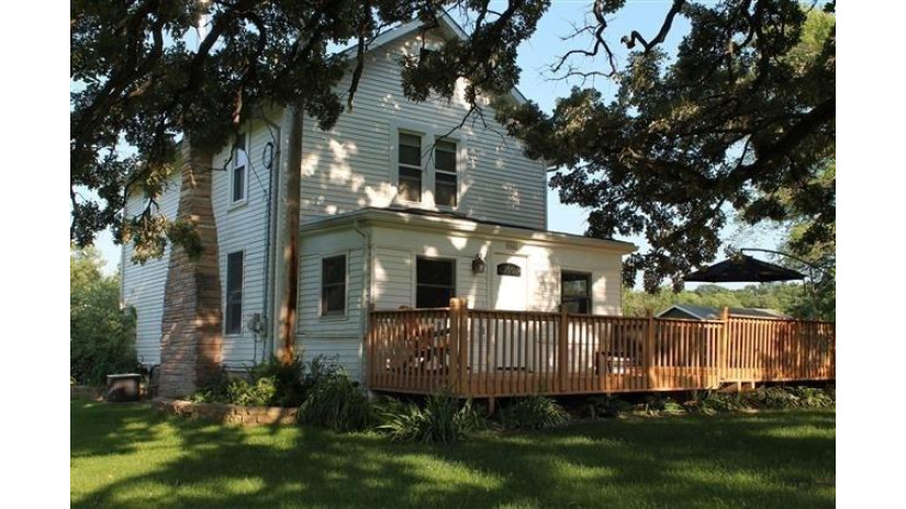 5401 S Washington St Rock, WI 53501 by Century 21 Affiliated $169,900