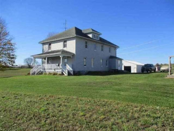 S4181A S Golf Course Rd, Reedsburg, WI 53959