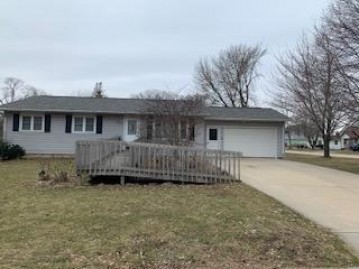 423 W Walnut St, West Baraboo, WI 53913