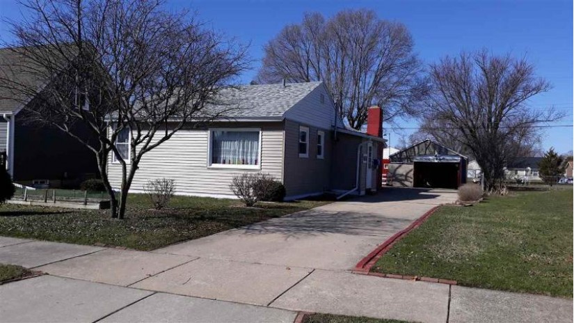 1612 S Willard Ave Janesville, WI 53546 by The Morse Company $139,900
