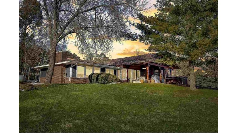 7602 Riverside Rd Verona, WI 53593 by Restaino & Associates Era Powered $574,900