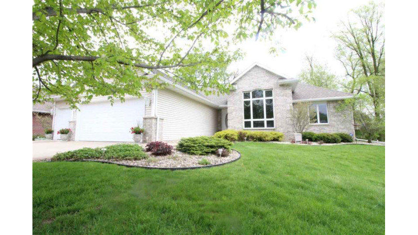 4102 Orion Dr Janesville, WI 53546 by Shorewest Realtors $459,000