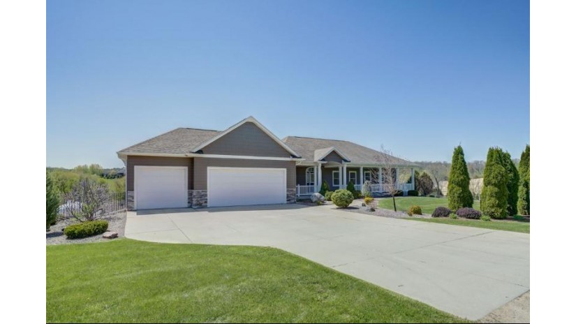 2082 Erb Rd Springdale, WI 53593 by Bunbury & Assoc, Realtors $699,900