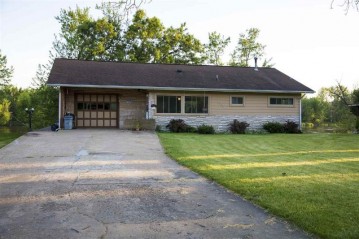 1250 Jack Oak Rd, Cassville, WI 53806