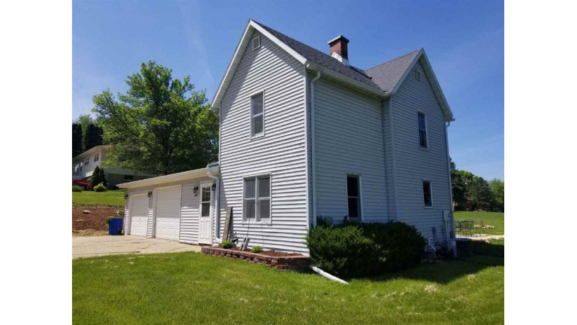 329 W Nathan St Lancaster, WI 53813 by Wisconsin.properties Realty, Llc $110,000