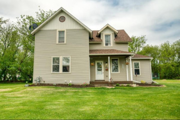 51 State Road 35, Centuria, WI 54824