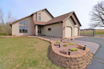 173156 Kristof Road, Hatley, WI 54440