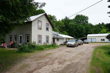 1963 County Road T North, Amherst Junction, WI 54407