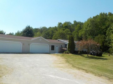 5881 N Country View Rd, Egg Harbor, WI 54209