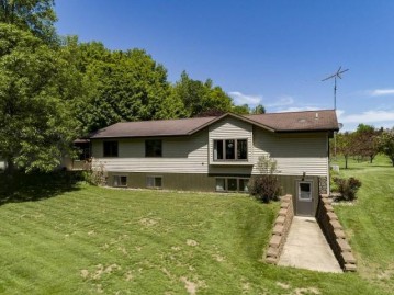 13694 Tar Dam Rd, Mountain, WI 54149