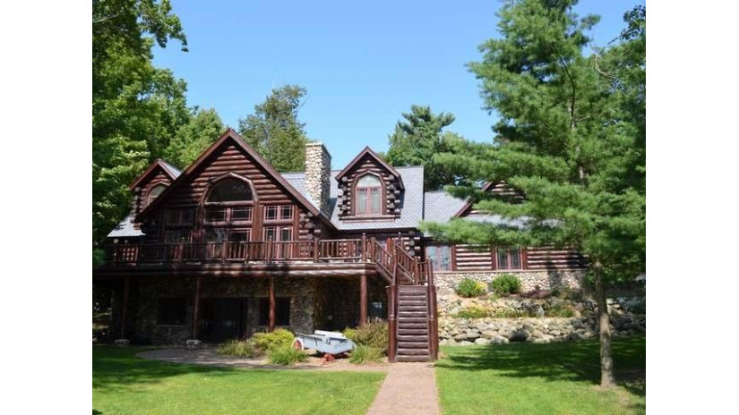 2727 Green Bass Rd Rhinelander, WI 54501 by Woodland Lakes Realty, Llc $750,000