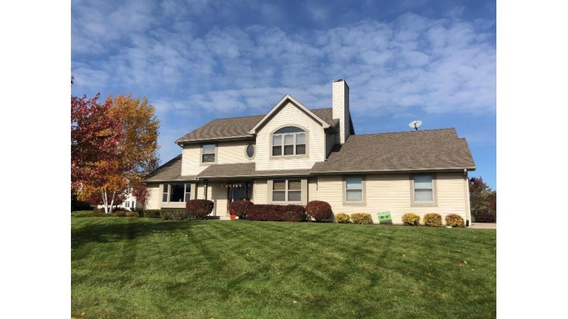 6460 102nd St Pleasant Prairie, WI 53158 by RealtyPro Professional Real Estate Group $399,900