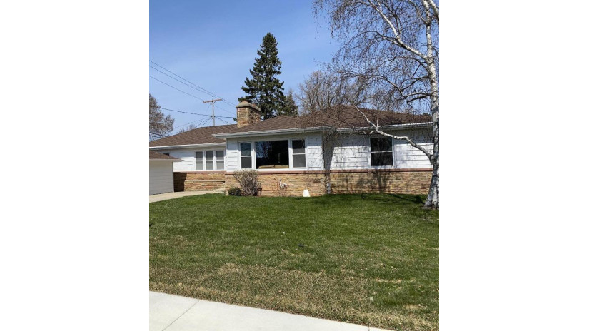 3620 E Morris Ave Cudahy, WI 53110 by Realty Dynamics $169,900