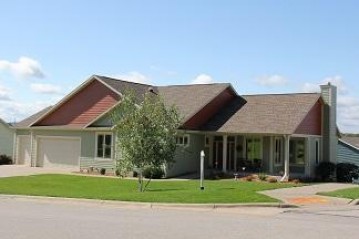 4200 Cliffside Dr, La Crosse, WI 54601