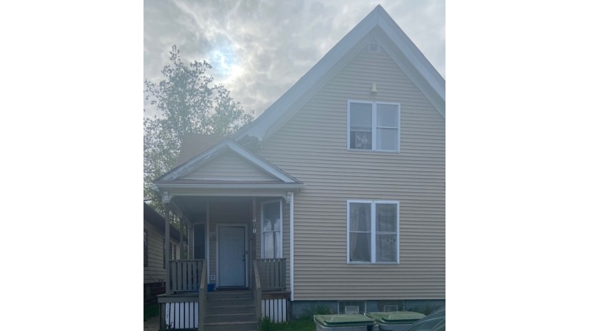 3207 N 6th St Milwaukee, WI 53212 by Shorewest Realtors $62,000