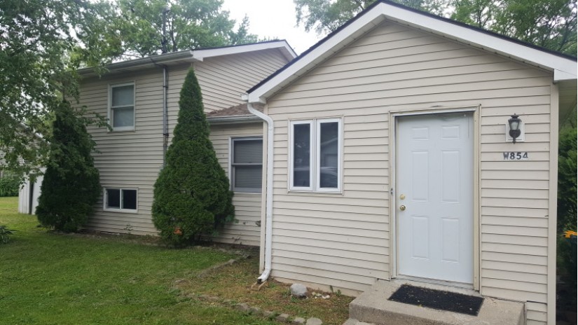 W854 Hyacinth Rd Bloomfield, WI 53128 by Shorewest Realtors $149,000