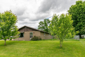 11930 Main St, Trempealeau, WI 54661