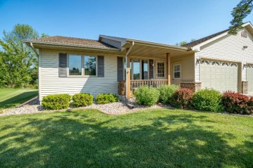 3709 Limestone Ct, Sheboygan, WI 53083