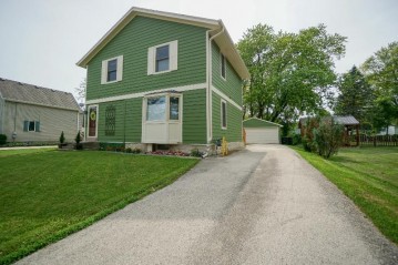 7349 Vine St, Lannon, WI 53046