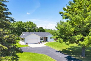 2879 Sot Rd, Abrams, WI 54101