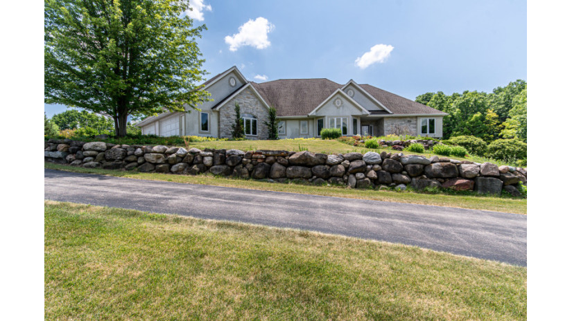 W328S8915 South Oak Tree Dr Mukwonago, WI 53149 by Shorewest Realtors $650,000