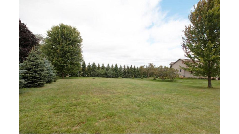 3112 Deerfield Drive Eau Claire, WI 54703 by Elite Realty Group, Llc $49,900