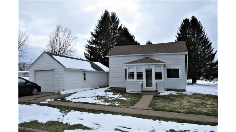 127 South Boyd Street Boyd, WI 54726 by Cb Brenizer/Chippewa $95,000