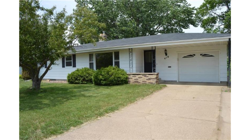 410 East Fillmore Avenue Eau Claire, WI 54701 by Copper Key Home Solutions $165,000