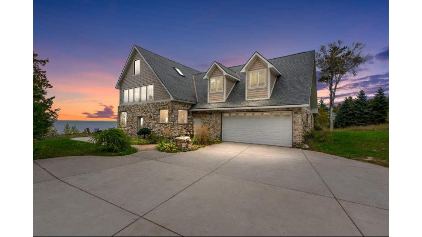 8507 Island View Road Gibraltar, WI 54212 by Shorewest Realtors $749,900