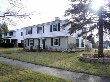 724 Henry Street, Kewaunee, WI 54126-1126