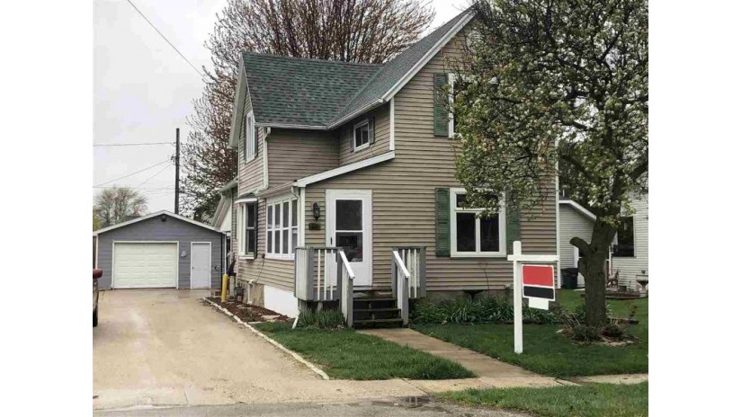 112 S 2nd Street Oakfield, WI 53065 by Adashun Jones, Inc. $117,900