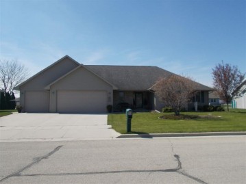 1299 S Diane Street, Chilton, WI 53014