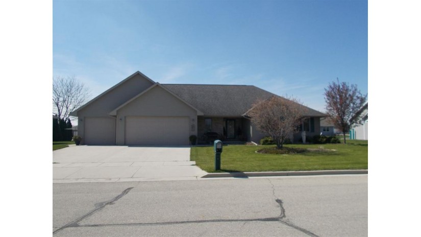 1299 S Diane Street Chilton, WI 53014 by Thiel Real Estate $239,900