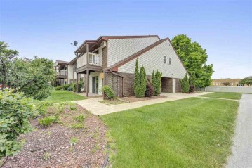 1043 Marvelle Lane A6, Ashwaubenon, WI 54304-4367