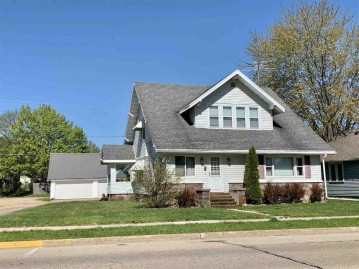 141 N Cecil Street, Bonduel, WI 54107-9287