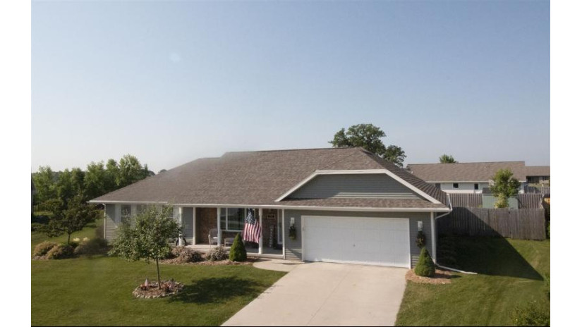 1747 County Clare Road DePere, WI 54115 by Place Perfect Realty $264,900