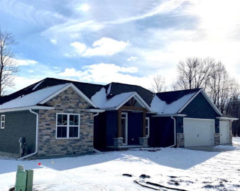 W5985 Woodland Road, Harrison, WI 54952