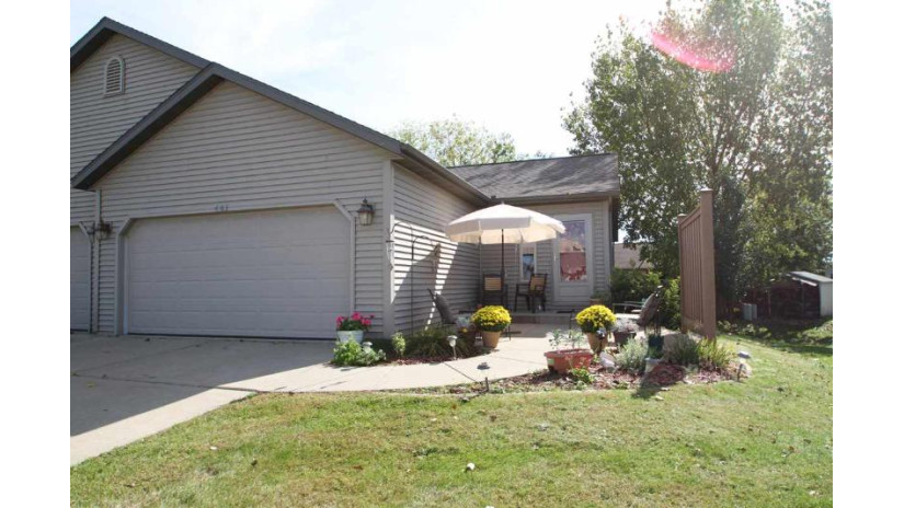 603 Eagle Crest Ct Prairie Du Sac, WI 53578 by Nth Degree Real Estate $219,900