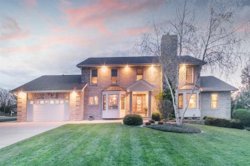 1813 Country Club Rd, Pleasant Springs, WI 53589