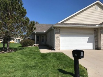 604 Springbrook Cir, DeForest, WI 53532