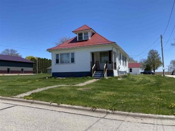 230 S Grove St, Livingston, WI 53554